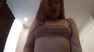 和亚洲女友后入式